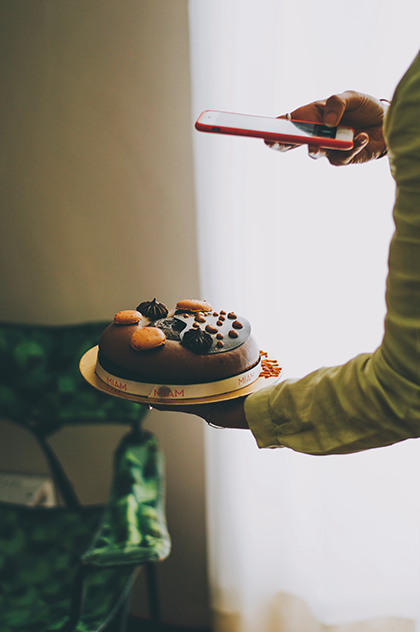 hans-vivek-230955-unsplash How (and why) to work with influencers