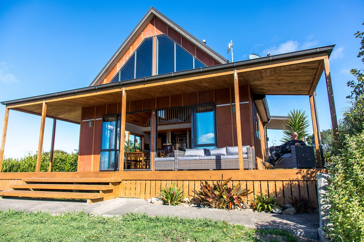 Earth Energies Sanctuary – relaxing retreat you’ll love!